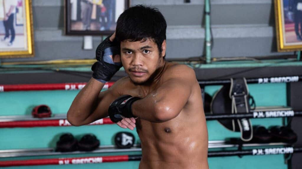 เมืองไทย