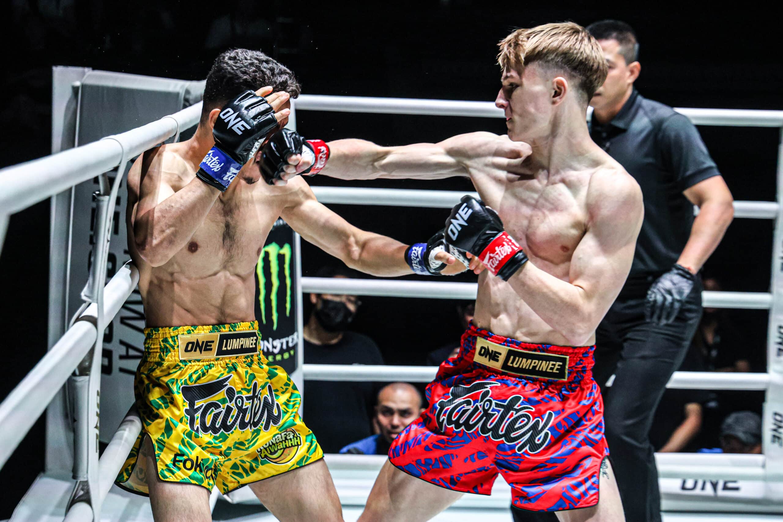 06-Fergus-Smith-vs-Zahran-Al-Wesabi-OL129-12