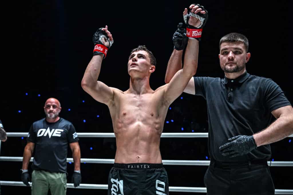 สรุปผลศึก ONE ลุมพินี 131