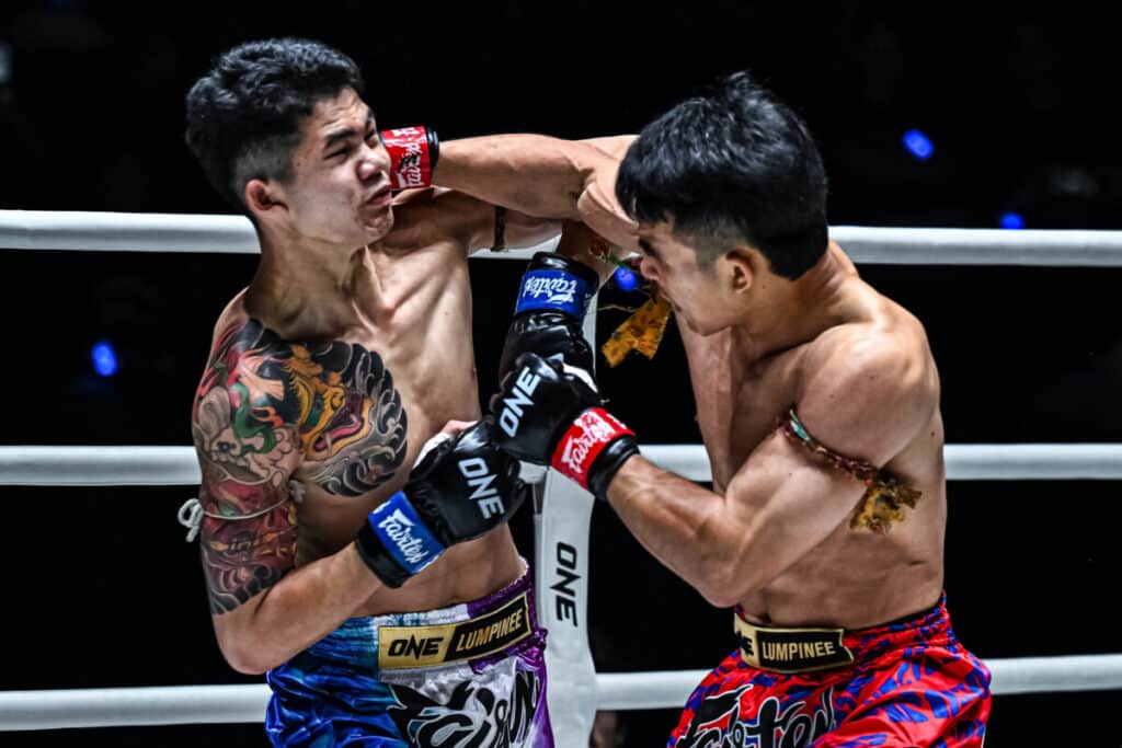 ONE ลุมพินี 135