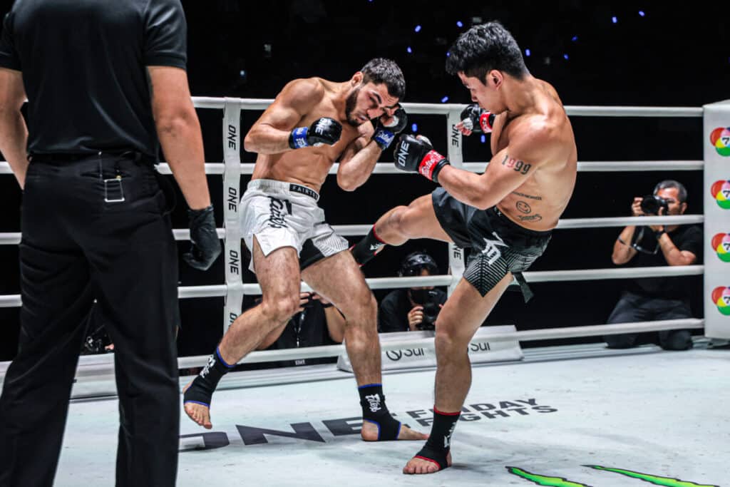 คมอาวุธ